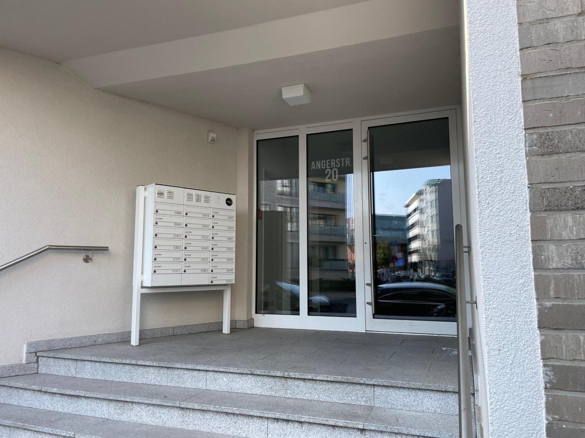 E&A City Apartment Hannover Mitten Im Stadtzentrum Mit Lift Und Tiefgarage Bagian luar foto